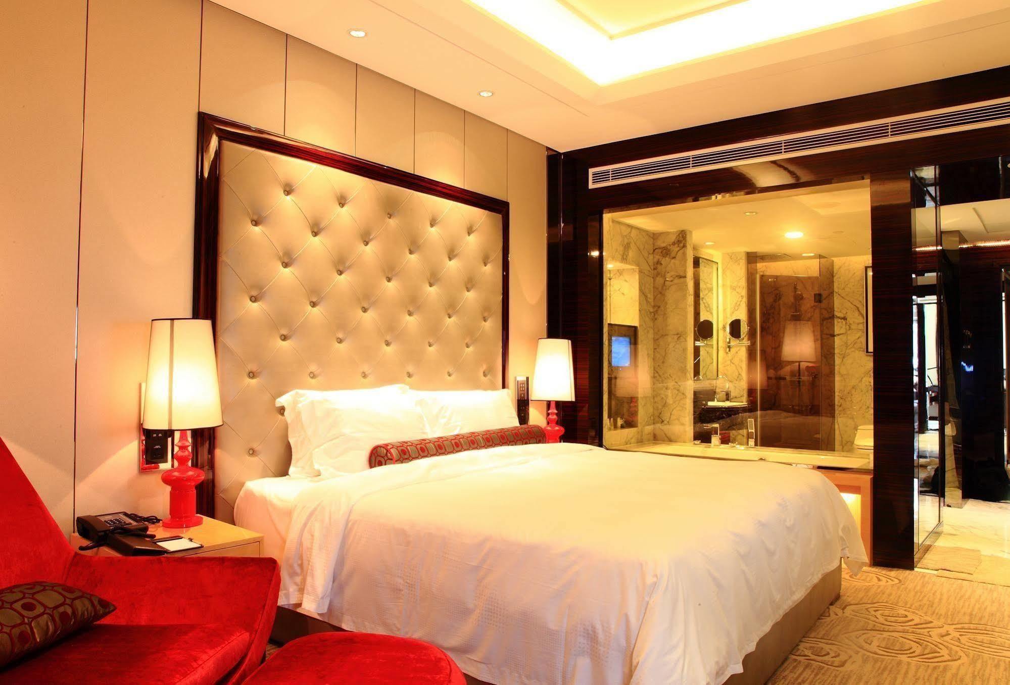 Vaya International Hotel Changsha Exteriör bild